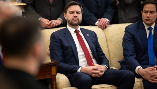 J. D. Vance w Gabinecie Owalnym Białego Domu