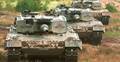 Niemieckie czołgi Leopard 2 w czasie manewrów