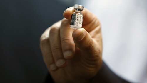 Min. Mucha: wprowadzenie Narodowego Programu Szczepień - w interesie ogólnospołecznym