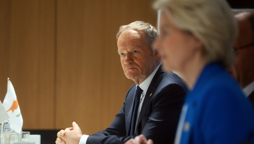 Premier Donald Tusk na śniadaniu przed szczytem w Brukseli