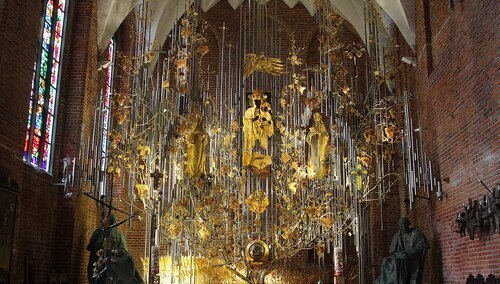 Bursztynowy Ołtarz Ojczyzny