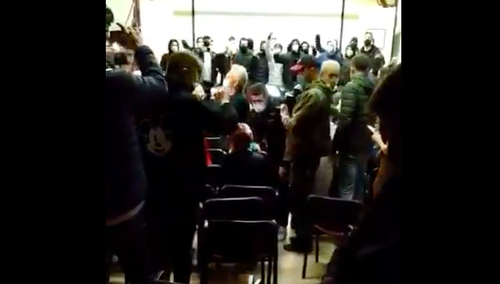 SZOK! Rosja: Nieznani sprawcy wdarli się na pokaz filmu współorganizowany przez Instytut Polski [WIDEO]