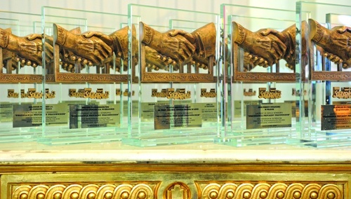 Statuetki "Pracodawca Przyjazny Pracownikom" 