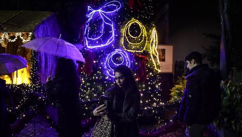 Świąteczna choinka, zdjęcie podglądowe