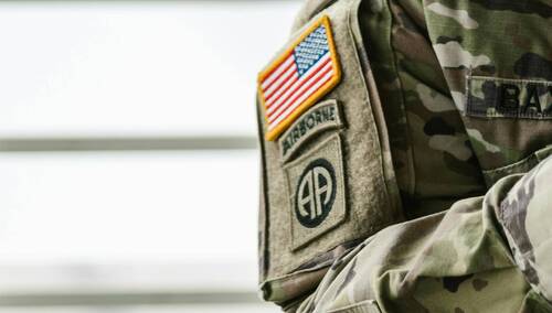 Emblemat US Army, zdjęcie poglądowe