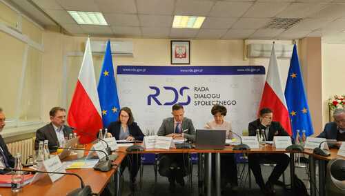 RDS: Blisko 3 proc. wzrost PKB i inflacja na poziomie 6,5 proc. - rozpoczęły się prace nad budżetem na 2024 rok