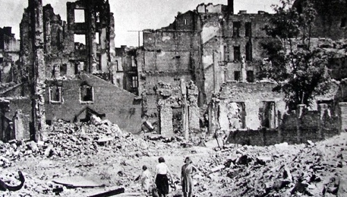 „Szansa tylko wtedy…”. Niemiecki historyk mówi, co Polska powinna zrobić, żeby uzyskać reparacje