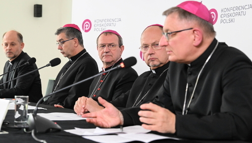 Od lewej: Leszek Gęsiak, Wojciech Osial, Tadeusz Wojda, Sławomir Oder, Krzysztof Zadarko 