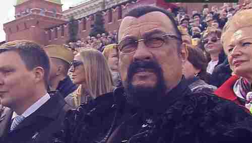 Steven Seagal podczas uroczystości w Moskwie