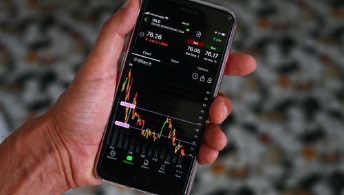 MFW: Gospodarka światowa na krawędzi recesji