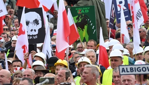  Wielka demonstracja Solidarności "Precz z Zielonym Ładem"