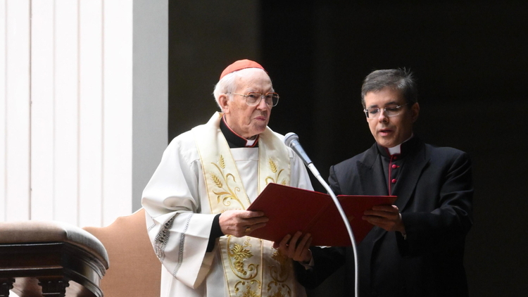 Watykan: Kardynał Giovanni Battista prowadzi modlitwę o zdrowie papieża Franciszka