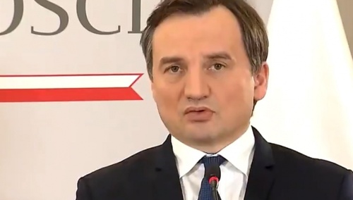 Ziobro: Mam trudne relacje z premierem Morawieckim, ale w tym wypadku postąpił słusznie