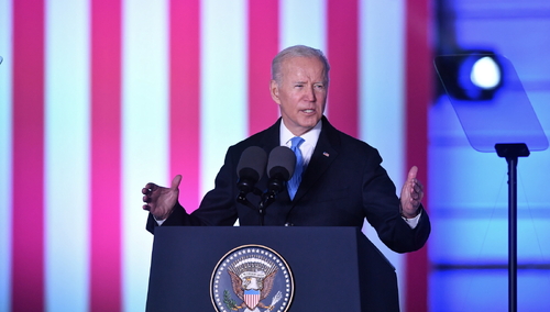 "Tyle pompowania, konkretów brak". Gorące komentarze po "historycznym" przemówieniu Joe Bidena