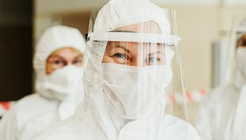 Sukces „Solidarności” - 5 tysięcy dla personelu pomocniczego walczącego z COVID-19