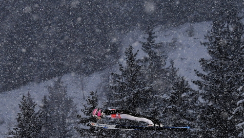 "Nie chcę być tutaj twórcą teorii spiskowych, ale...". Były fizjoterapeuta polskich skoczków ocenia wykluczenie Polaków
