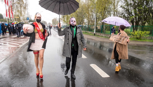 [WIDEO] „Chryja pod Radiem Maryja”. Niska frekwencja na manifestacji przeciwników o. Rydzyka