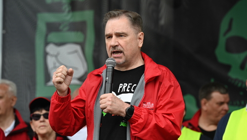 Trwa demonstracja "Precz z Zielonym Ładem"