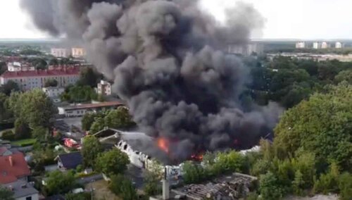 Płonie hala w Kędzierzynie-Koźlu