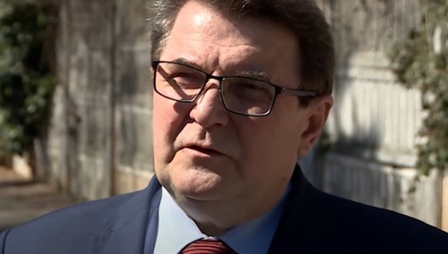 "Unia nie może pójść w kierunku superpaństwa". Prof. Krysiak o przyszłym kształcie UE