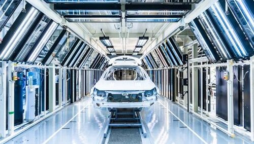 „Rozjaśnianie gwiazdami” musi respektować prawa polskich pracowników