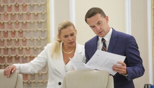 Od lewej: Barbara Nowacka, Adam Szłapka