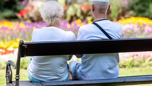 Emeryci - zdjęcie ilustracyjne