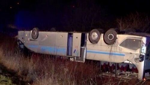 Niemcy: Wypadek polskiego autobusu na autostradzie. „Wielu rannych”