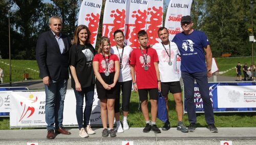 Uczniowie uczcili pamięć ofiar komunizmu