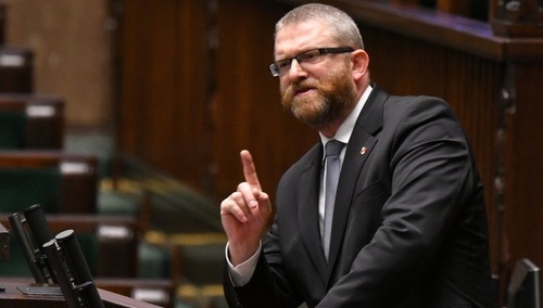 Awantura w Sejmie. Poszło o ukraińską flagę [WIDEO]