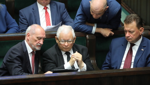 ZP drży w posadach. Müller: Bierzemy pod uwagę scenariusz rządu mniejszościowego. W tej chwili każdy wariant jest możliwy