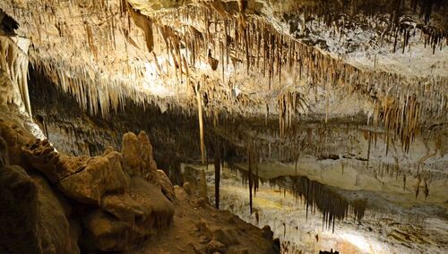 jaskinia, zdj. ilustr.