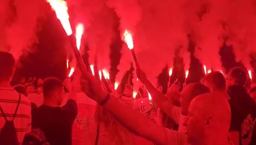 kibice Lecha Poznań uczcili 65. rocznicę Poznańskiego Czerwca