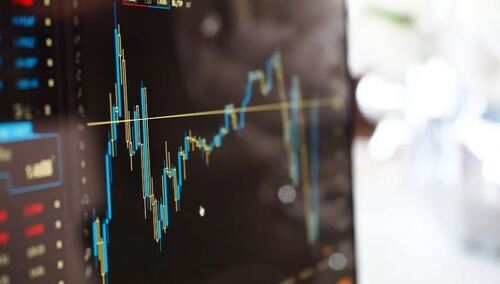 Giełdowe spółki Skarbu Państwa osiągnęły rekordowe zyski w II kw. 2021 r.