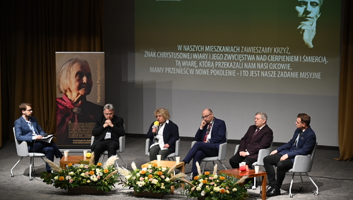 Debata podczas III Kongresu bł. ks. Jerzego Popiełuszki