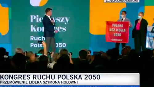 Tego Hołownia się nie spodziewał. Greenpeace wtargnął na kongres Polski 2050. „Polska bez węgla 2030” [WIDEO]