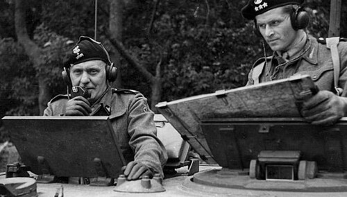 gen. Stanisław Maczek podczas dowodzenia I Dywizją Pancerną