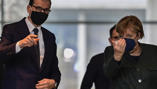 Niemcy: Premier Morawiecki skrytykował kanclerz Merkel za jej rozmowy z Łukaszenką