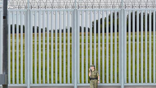 Wizualizacja zapory na granicy z Białorusią