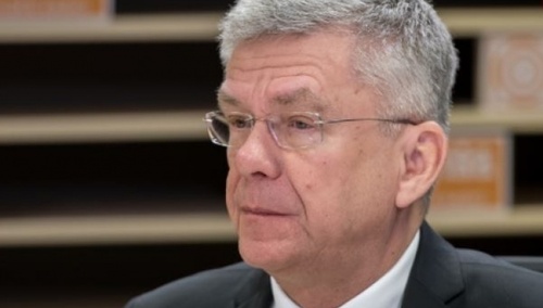 Senator Stanisław Karczewski zakażony koronawirusem