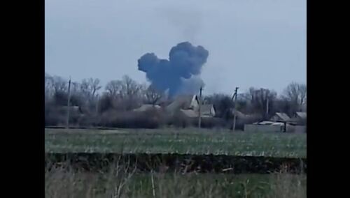 Rosyjski bombowiec Su-34 zestrzelony przez ukraińskie siły. Opublikowano nagranie [WIDEO]