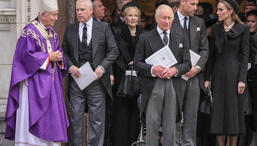 Książę Andrzej wraz z królem Karolem III