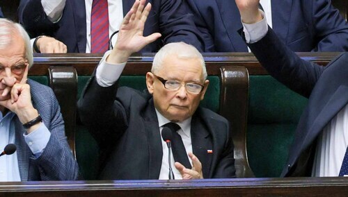 Polacy zostali zapytani o koalicję PiS z Konfederacją