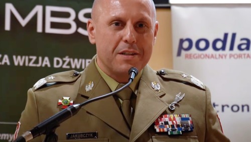 gen. Artur Jakubczyk