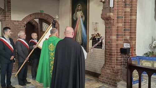 W Świebodzinie odsłonięto tablicę poświęconą bł. ks. Popiełuszce