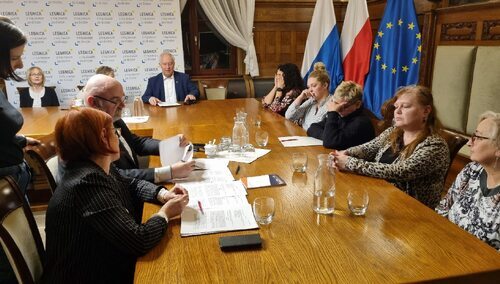 Strajk w Legnicy trwa jednak dalej! Strony nie doszły wczoraj do porozumienia