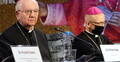 Od lewej: abp Stanisław Budzik, bp Adrian Galbas 