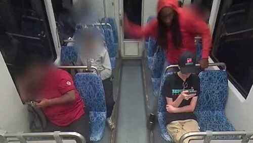 Moment ataku w tramwaju w Charlotte 