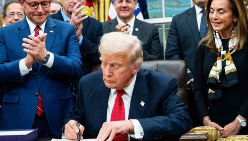 Donald Trump podpisał ustawę o finansowaniu rządu