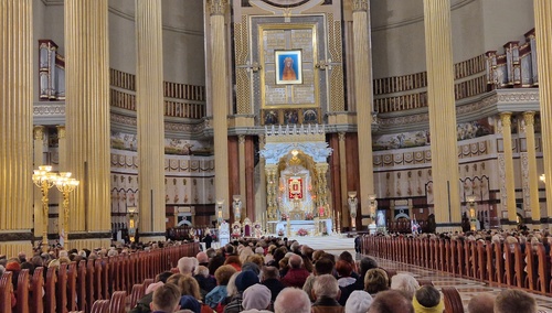 XXII Ogólnopolska Pielgrzymka NSZZ "Solidarność" do Matki Bożej Bolesnej Królowej Polski w Licheniu